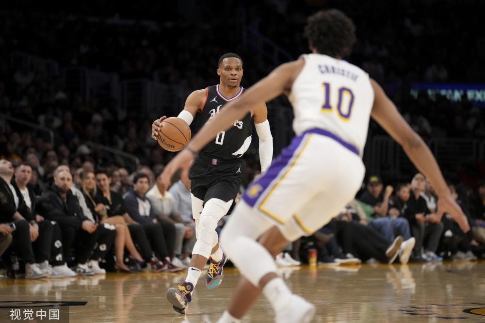 偏向控球 偏向控球